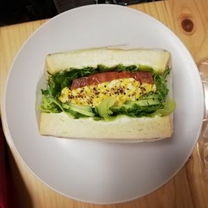 Vegan "egg" sandwich at Marbre Vegan in Tokyo