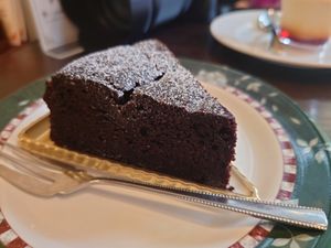 Chocolate cake at Marbre Vegan in Tokyo