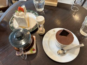 Shortcake, tea, and Tiramisu. A perfect late afternoon dessert. #Veganuary at Marbre Vegan in Tokyo