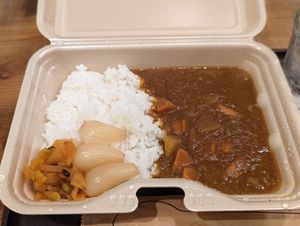 Japanese curry at Marbre Vegan in Tokyo