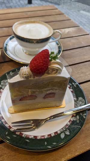 Strawberry Cake 🍰 at Marbre Vegan in Tokyo