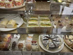 Lots of vegan desserts  at Marbre Vegan in Tokyo