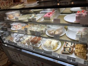 Sweets  at Marbre Vegan in Tokyo