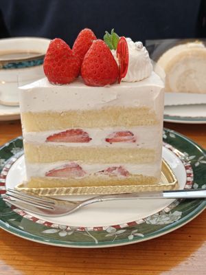  at Marbre Vegan in Tokyo