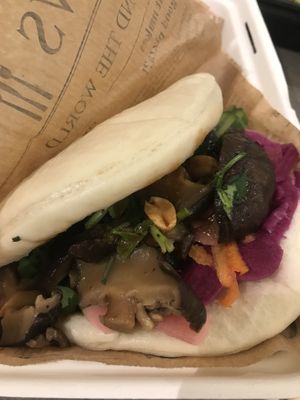 Bao Bun with Shiitake at Zazalu in Neuss