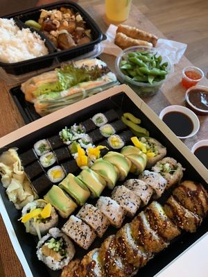 Sushi platter with summer rolls at Zazalu in Neuss