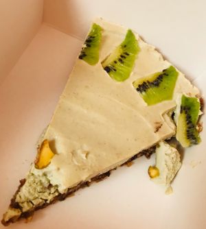 Kiwi cheesecake at Paradise Food in Skopje