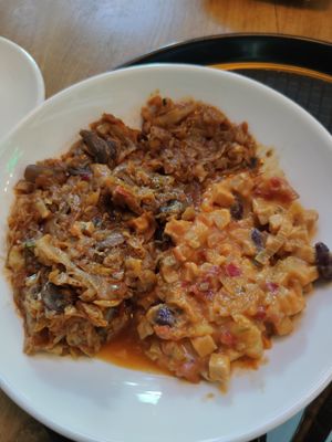 Vegan buffet at Paradise Food in Skopje