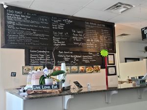 Main menu and paying at Tias in St George