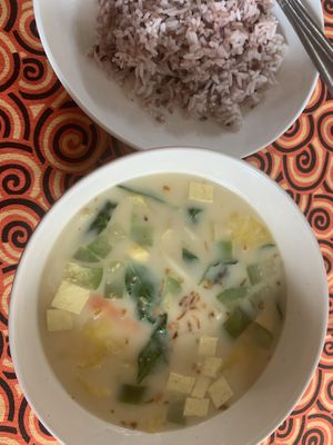 Acompañados de arroz  at Vegan Society in Chiang Mai