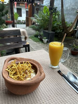 Khao soi and Mango smoothiee  at Vegan Society in Chiang Mai