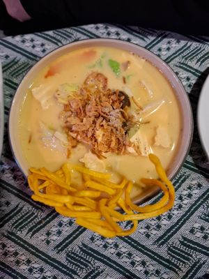 Khao Soi at Vegan Society in Chiang Mai