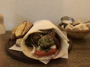 Falafel Wrap in the evening menu  at Alma Casa Vegana in Cordoba