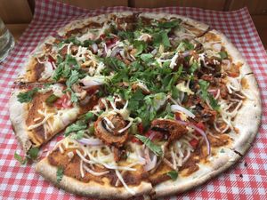Boulder pizza (tandoori mushrooms, coriander, onion, vegan cheese)  #Veganuary at Moeraki Tavern in Moeraki