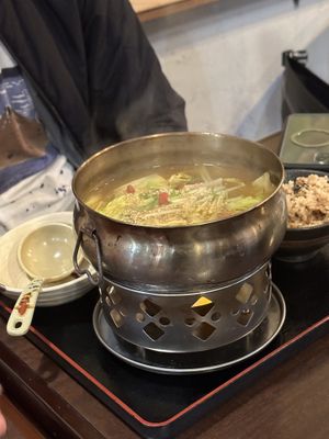 水ぎょうざ鍋  at Cafe Ren - Kamigyo in Kyoto