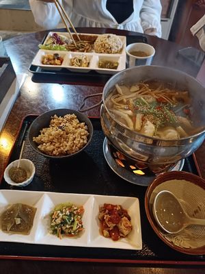 Hot pot for 1400 yen at Cafe Ren - Kamigyo in Kyoto