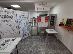 Interior de l'Obrador i botiga de Bordils #Veganuary at Terra Vegana  in Girona