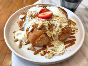 Brioche perdue at Zaza Coffee Shop in Toulouse