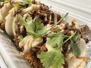 Buns  at Mama Dut in Portland