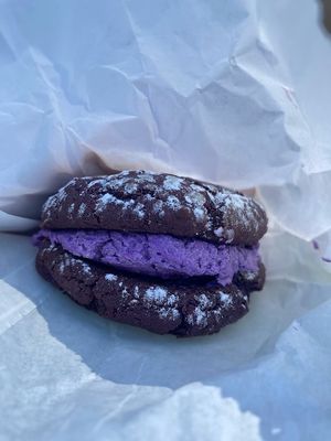 Ube whoopie pie at Mama Dut in Portland