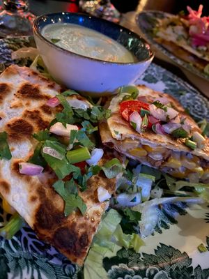 Quesadilla with minced meat at Hermanas in Vasteras