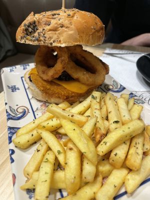 Hamburguesa vegana  at Zelaik Gastrobar in Pamplona
