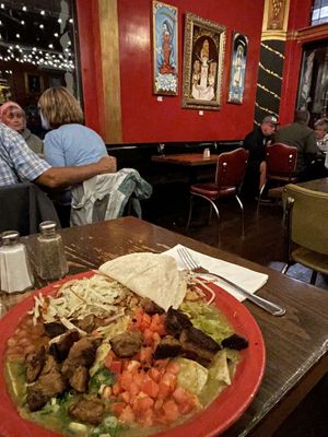 The Emmet plate   at MartAnnes in Flagstaff