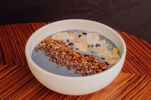 Ocean Smoothie Bowl at Breens Deli in Mallorca