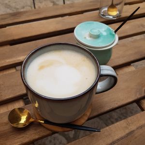 Oat milk cappuccino at Breens Deli in Mallorca