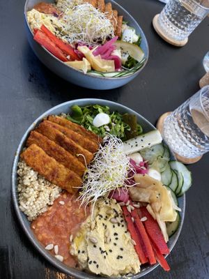 Great bowl with a lot of fresh and tasty stuff   at Breens Deli in Mallorca