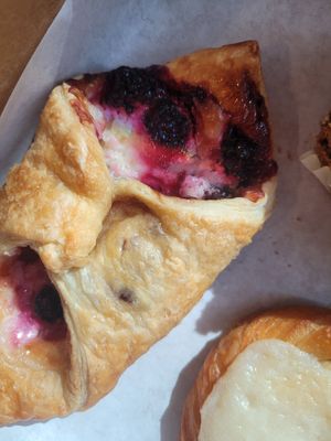 raspberry at SPLIT Bakehouse in La Mesa