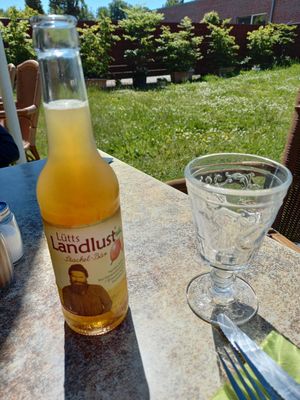  at Café Königsberg in Itzehoe