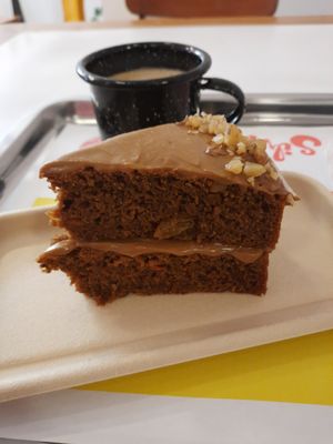 Torta de zanahoria at Silvi's in Bogota
