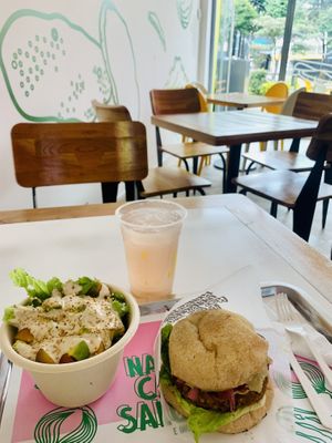 Burger, salad and lemonade  at Silvi's in Bogota