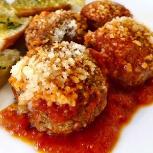 Vegan Solamente Balls with Garlic Bread at Brothers Meatballs in Hollywood
