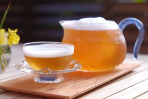 Iced Pu-erh Tea at Rengetsutei in Tokyo