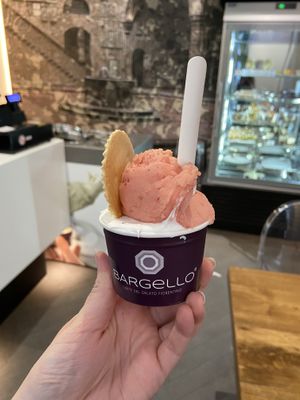 The cookie is vegan too!  at Bargello in Brussels