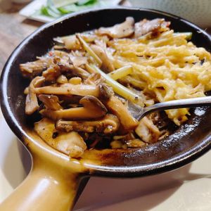 Nam Rom Kho Tieu (Assorted Mushrooms, Vegan) at Red Sparrow in Central Singapore