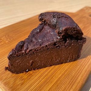 Gluten-free Gateau Chocola cake at KITCHEN & BAR Prana in Sakaishi