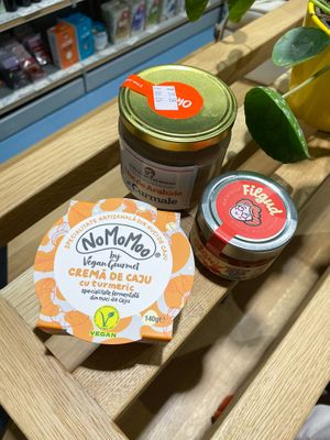 Vegan spreads at OTOTO Amzei  in Bucharest