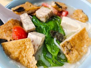 Lots of fresh ingredients at Yi Xiang Vegetarian - 異香素食 in Central Singapore