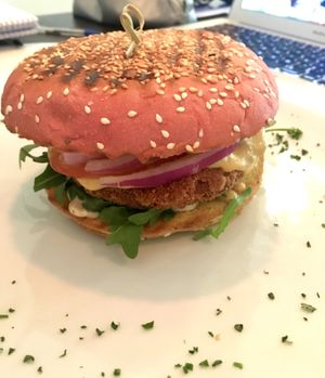 such a tasty burger, cheese on point at Origin Cafe in Noord