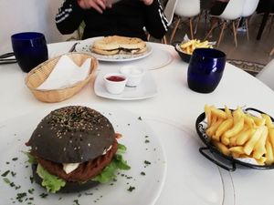 Seitan Burger and Epanada at Origin Cafe in Noord