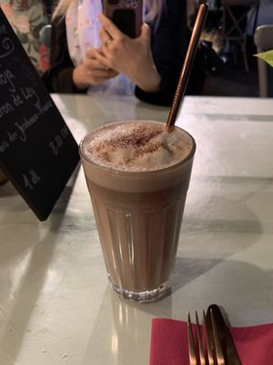 Hot chocolate  at Das Sündikat in Thun
