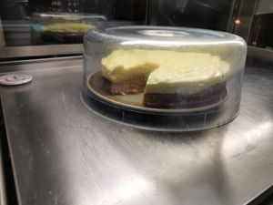 Mangokuchen at Das Sündikat in Thun