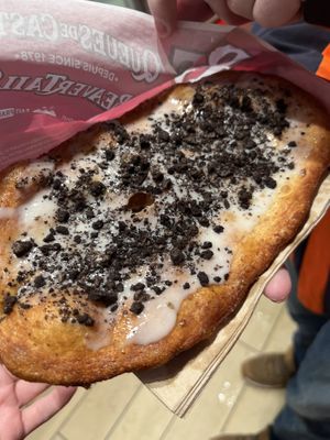 Choco & vanil   at BeaverTails in Banff