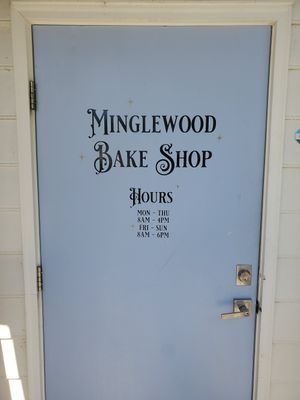  at Minglewood Bake Shop in Richmond