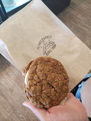 Oatmeal Cream Pie at Minglewood Bake Shop in Richmond