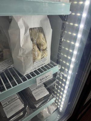 The garlic knots I’m going to have to go back for….  at Minglewood Bake Shop in Richmond