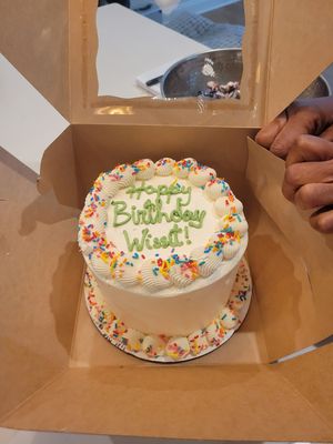  at Minglewood Bake Shop in Richmond